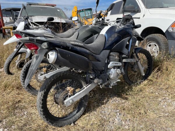 MOTO XRE 300 - Imagen 3