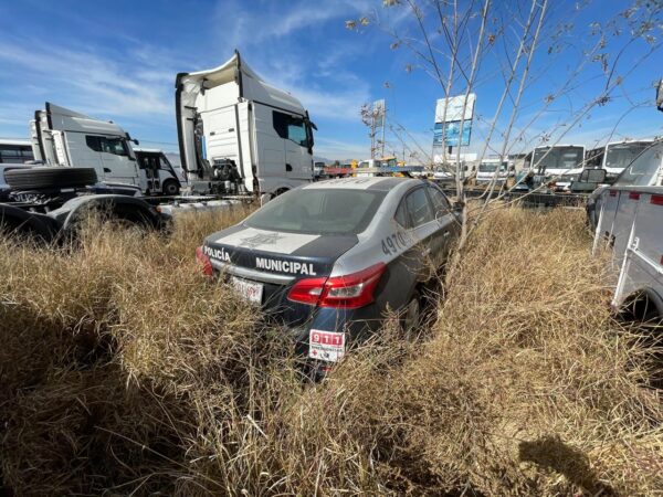 NISSAN SENTRA - Imagen 3